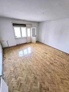 Duplex in Titulescu | 4 camere - teren 460 m² | Miron Costin - foto 11