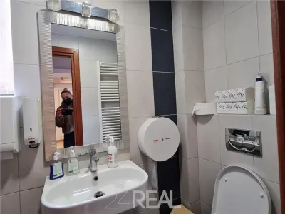 Inchiriere spatii de birouri - loc de parcare inclus - foto 24