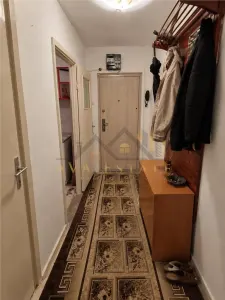 Apartament 3 camere, semidecomandat, et.3,  69 mp-Zona Girocului - foto 5