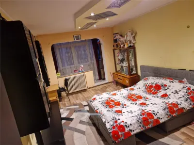 3 camere decomandat, 72 mp, etaj 5/10 – Zona Gara – Mobilat și utilat - foto 3