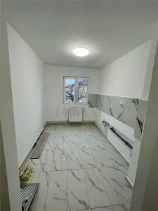 Dambovita, apartament 2 camere, renovat, centrala proprie - foto 4