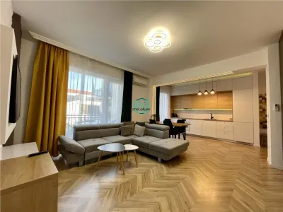 Apartament cu 2 camere, lux, in bloc nou, cu parcare in Centru - foto 3