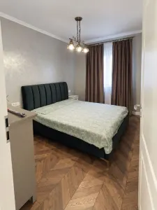 Decomandat la etajul 2 in bloc anvelopat, mobilat si utilat - foto 6