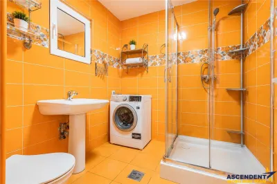 Imobil cu potential comercial, ideal Clinica, sediu firma sau birouri, Cartierul Florilor, Brasov - foto 9