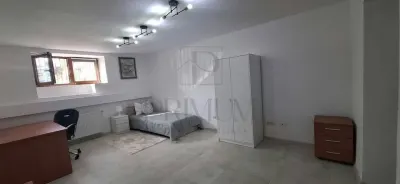 Apartament 2 camere | 55 mp | 8 min de Medicină | 13 min de UVT | Proaspăt renovat | Lângă parc - Timisoara