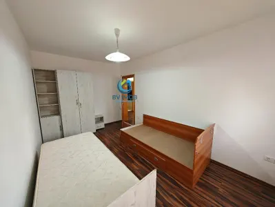 Inchiriem Apartament 3 Camere, Mobilat, Open Space, Avantgarden 1 - foto 15