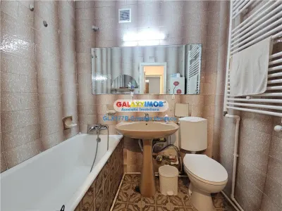 Ap 3 camere Dr Taberei Str Dealul Macinului centrala termica proprie - foto 18