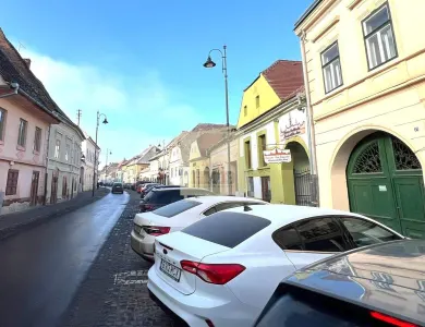 Apartament etajul 1 la casa cu 2 camere in zona Centrala din Sibiu - Sibiu
