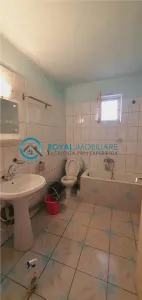 Royal Imobiliare - Vanzare Casa in zona Sud - foto 16