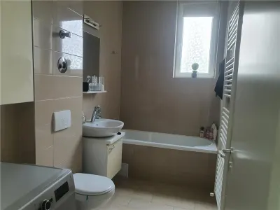 Garsoniera lux cu boxă inclusă, zona  Avantgarden - foto 13
