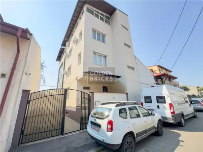 Banu Manta | Vila individuala | renovata 2023 | metrou 5 minute - Bucuresti