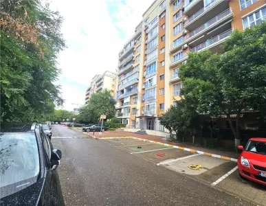 Apartament cu 2 camere, liber, ansamblu rezidential, Tatarasi - foto 11
