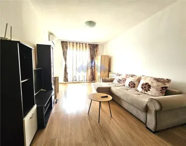 Apartament cu 2 camere, liber, ansamblu rezidential, Tatarasi - foto 3
