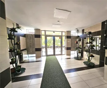 Apartament cu 2 camere, liber, ansamblu rezidential, Tatarasi - foto 10