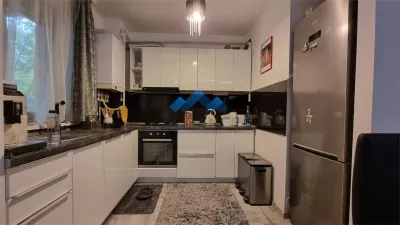 Apartament  spatios, cu gradina,  modern amenajat - foto 5