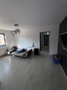 Apartament 4 camere Semidecomandat Berceni - foto 9