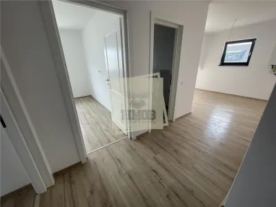 Apartament 2 camere cu balcon si parcare pe Doamna Stanca - foto 7