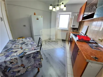 Apartament  2 camere decomandate si balcon pe Bulevardul Mihai Viteazul - foto 5