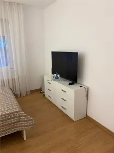 Inchiriere Garsoniera Decomandata Oltenitei-Samoila Dumitru - foto 3