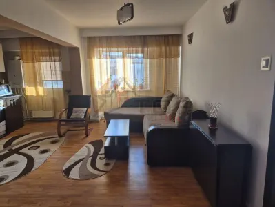 Piata Dacia - ap 3 camere decomandat cu 2 balcoane si geam la baie, mobilat - Iasi