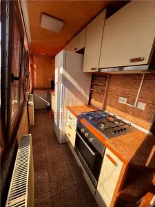 Apartament 2 camere impecabil - Zona Nicolina - Tudor Neculai - foto 13