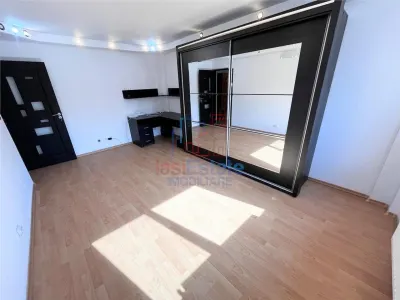 Apartament 2 camere impecabil - Zona Nicolina - Tudor Neculai - foto 9