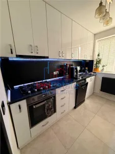 Zona cartier Podu Ros Apartament 3 camere - foto 2