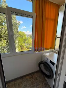 Zona cartier Podu Ros Apartament 3 camere - foto 8