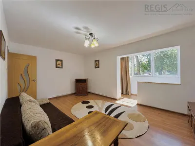 Apartament decomandat cu 3 camere si 2 bai in Bartolomeu - foto 3