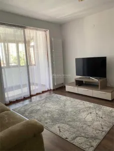 2 camere - zona ultracentrala - decomandat - Ploiesti
