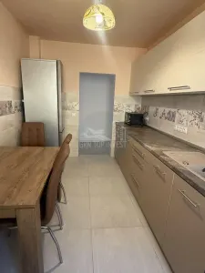 Apartament 2 camere cu balcon zona Strand - foto 6