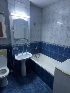 Apartament 2 camere decomandat, ultracentral, lângă Palas și Moldova Mall - foto 5