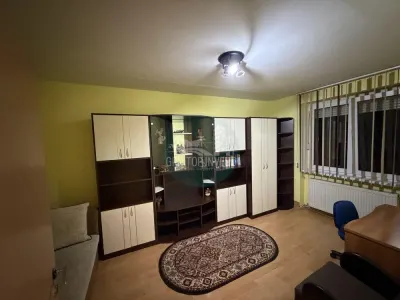 Apartament 2 camere balcon zona Cedonia - foto 2