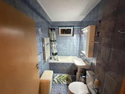 Apartament 2 camere balcon zona Cedonia - foto 4