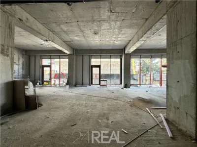 Spatii comerciale de vanzare de la 72mp - foto 7
