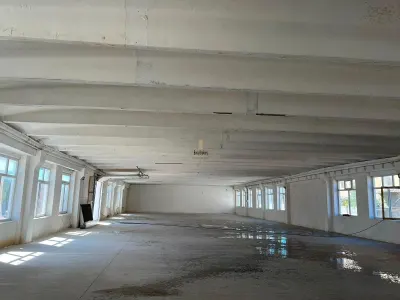 Spatiu Industrial -  1000 mp - Productie - Depozitare - Distributie - foto 5