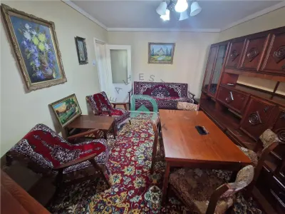 Apartament 3 camere, etaj intermediar,Tractorul, Brasov - Brasov