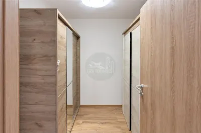Apartament 3 camere zona Calea Surii Mici - foto 3
