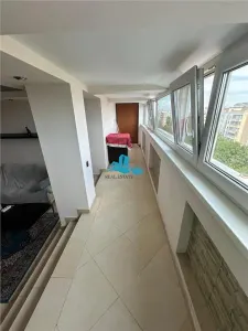 Vanzare apartament 2 camere Tineretului, acces terasa blocului - foto 2