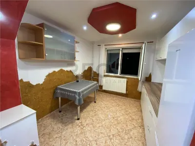 RECO Apartament 3 camere decomandat de inchiriat in Rogerius. - foto 12