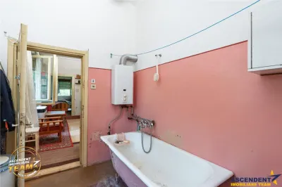 Casa cu istorie,3 camere,potential mansardare,1.840mp teren,in cadru linistit si retras,Central,Covasna - foto 20