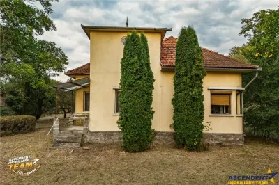 Casa cu istorie,3 camere,potential mansardare,1.840mp teren,in cadru linistit si retras,Central,Covasna - foto 7
