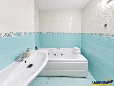 Decomandat si generos, 3 camere, 2 bai, potential de amenajare, Tractorul, Brasov - foto 10