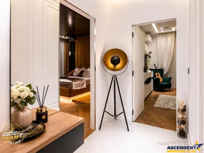Deasupra Brasovului, penthouse spectaculos,420 mp, rooftop privat, panorama oras si munti,design bespoke,2 garaje - foto 7