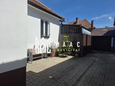 Casă 2 camere de vânzare | Sibiu, Piața Cluj | curte - foto 10