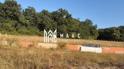 Teren intravilan de vânzare | Cisnădie | 1.316 mp | hală metalică - Cisnadie