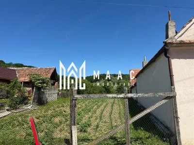 Teren intravilan 600 mp | Bradu | curent și gaz la poartă - foto 2