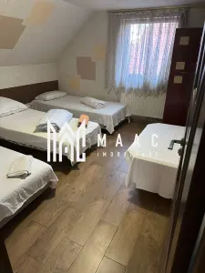 Casa cu 4 apartamente | 9 camere | Curte si Gradina - foto 4