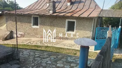 Casă bătrânească de vânzare – Comuna Livezi, Județul Vâlcea - foto 4