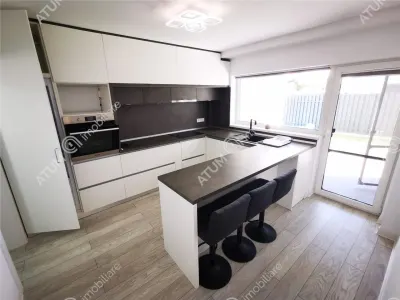 Casa cu 4 camere la cheie de inchiriat in Selimbar zona Pictor Brana - foto 6